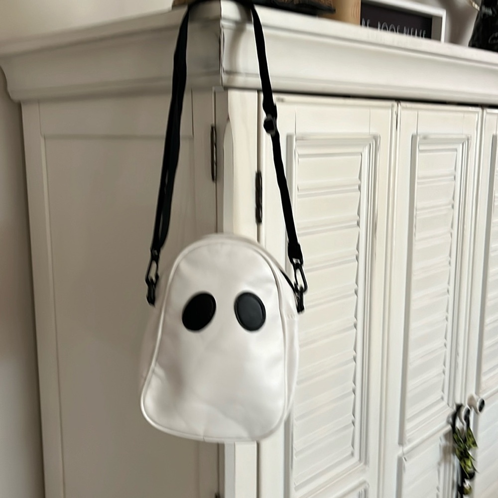 Halloween White Ghost Crossbody Bag
